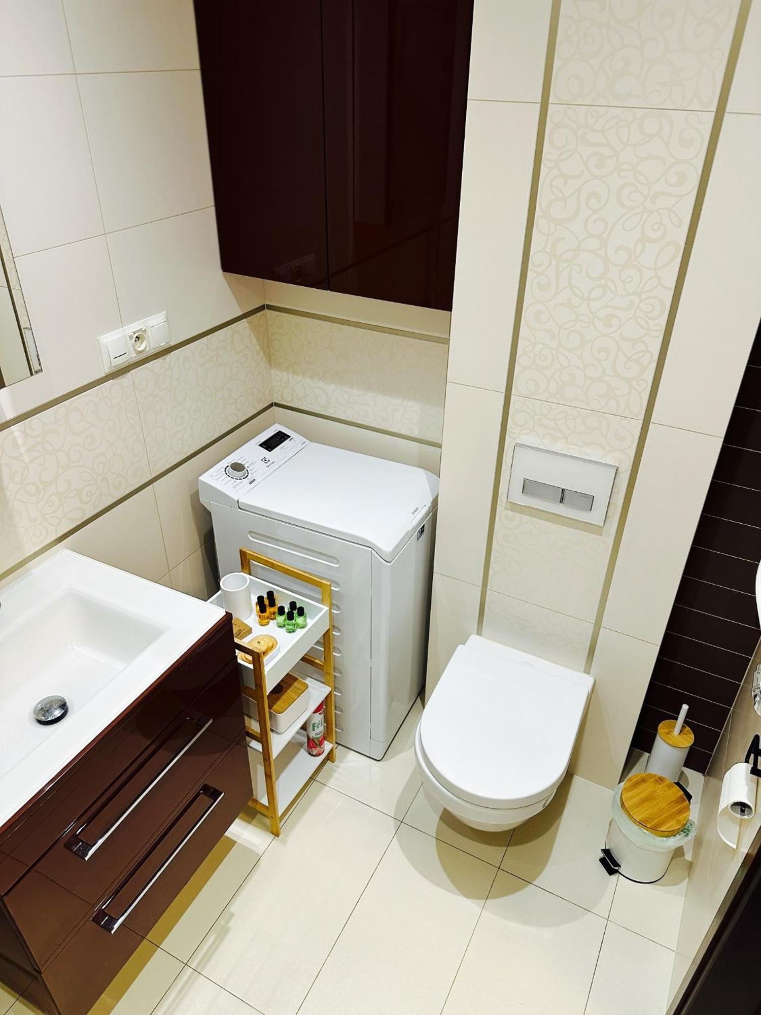 Krakowska Comfort - Strong Wifi And Free Parking Варшава Екстер'єр фото